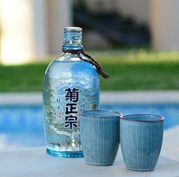 bottle of taru sake